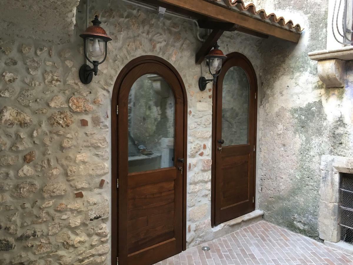Aurora Medieval House Сермонета Экстерьер фото